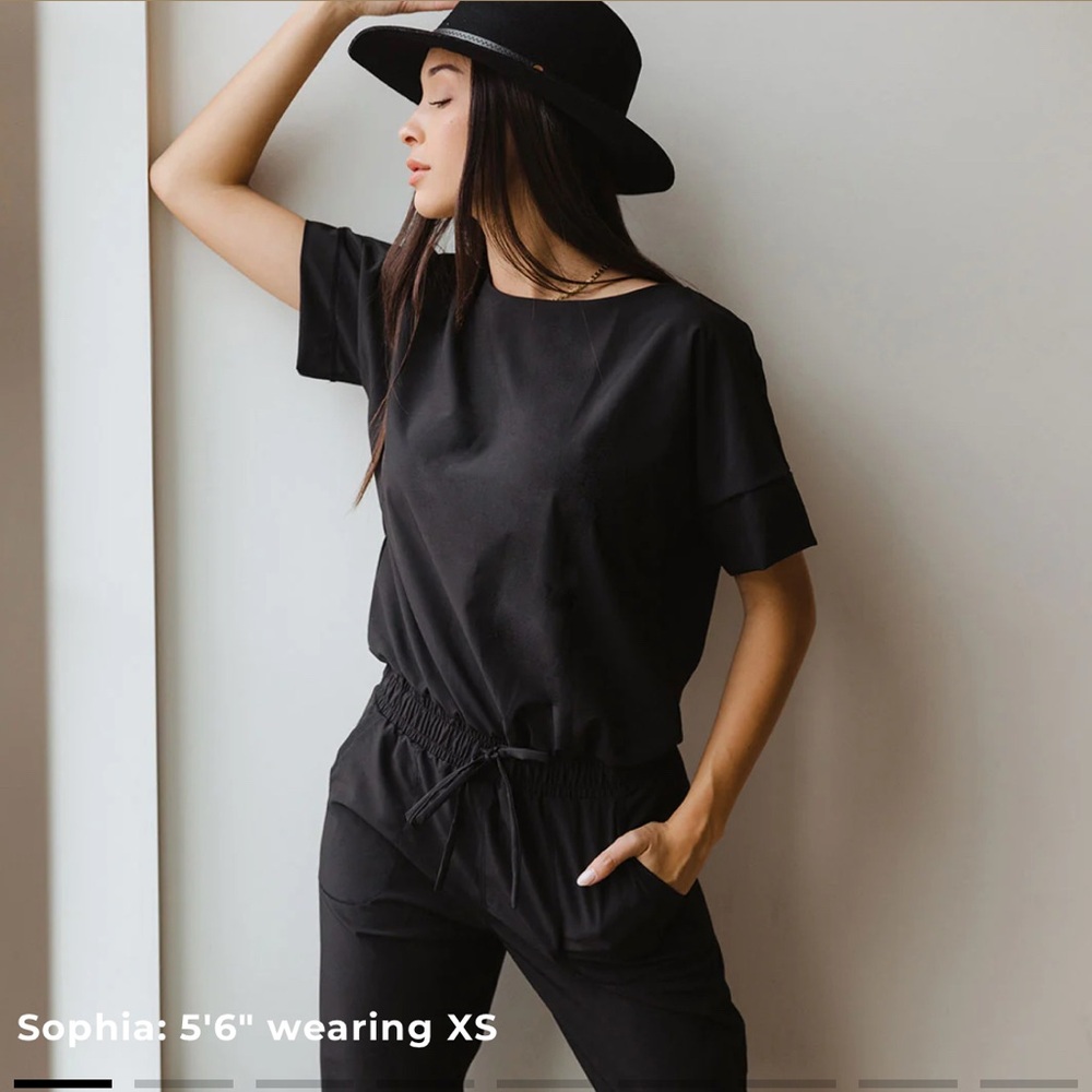 Albion Everyday Jumpsuit Black; Sz XL-petite
